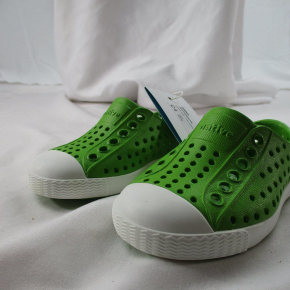 Native Shoes Shoes Native Shoes Toddlers Size 4 Greenwhite Shoe 42